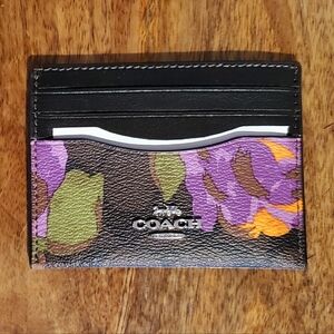New COACH Brown Signature Purple Rose Multi Card Case